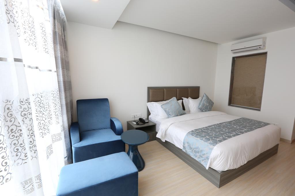 City Hotel And Suites كاتماندو المظهر الخارجي الصورة
